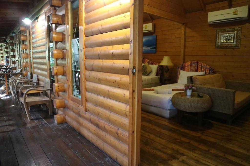 Loghome Boutique Chiang Mai Exterior photo